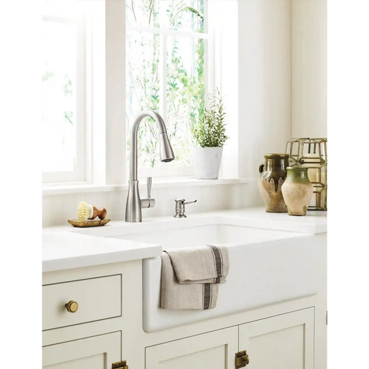 Lucira One-Handle High Arc Pulldown Kitchen Faucet