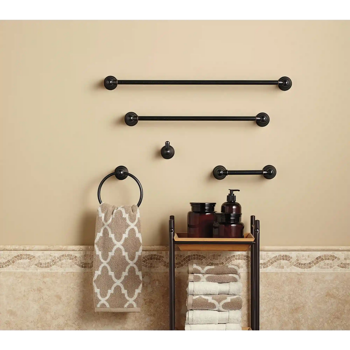 Traditional 18" Towel Bar