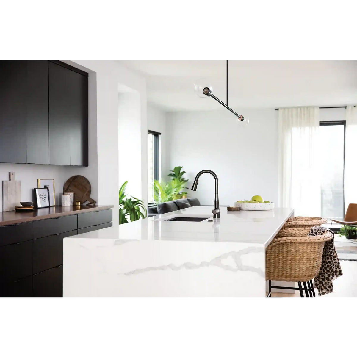 Sleek One-Handle High Arc Pulldown Kitchen Faucet