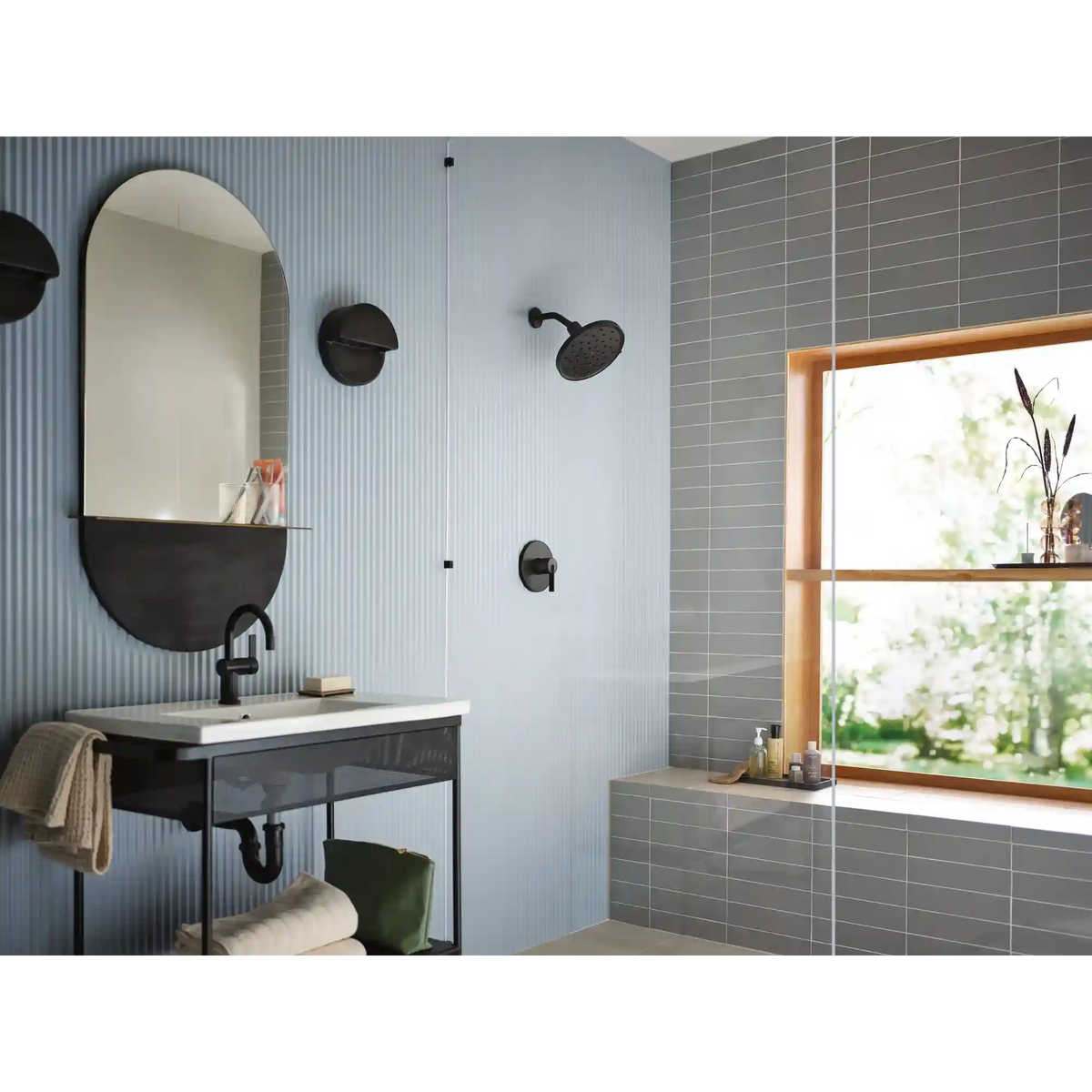 Cia MotionSense Wave One-Handle High Arc Single Sensor Bathroom Faucet