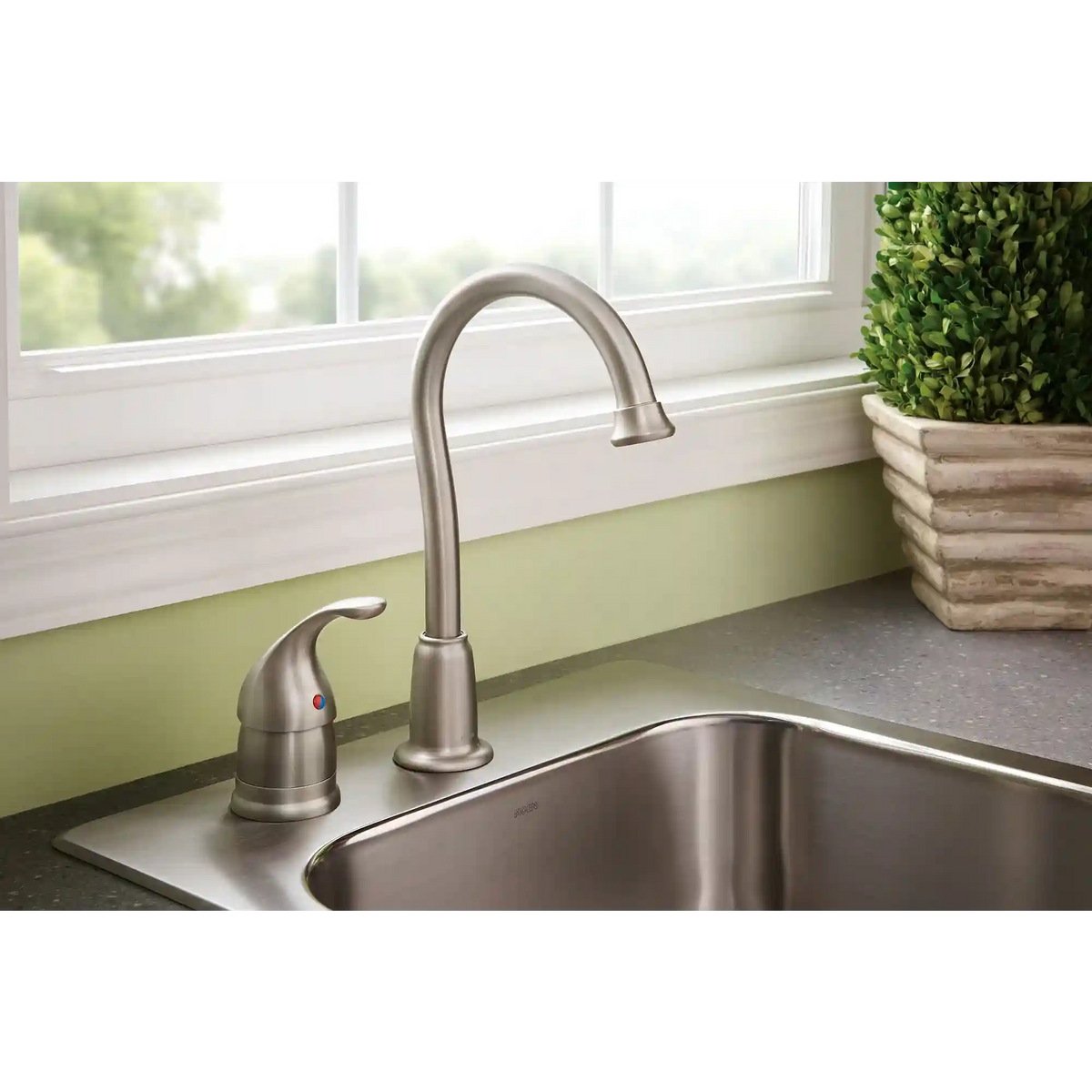Camerist One-Handle High Arc Bar Faucet