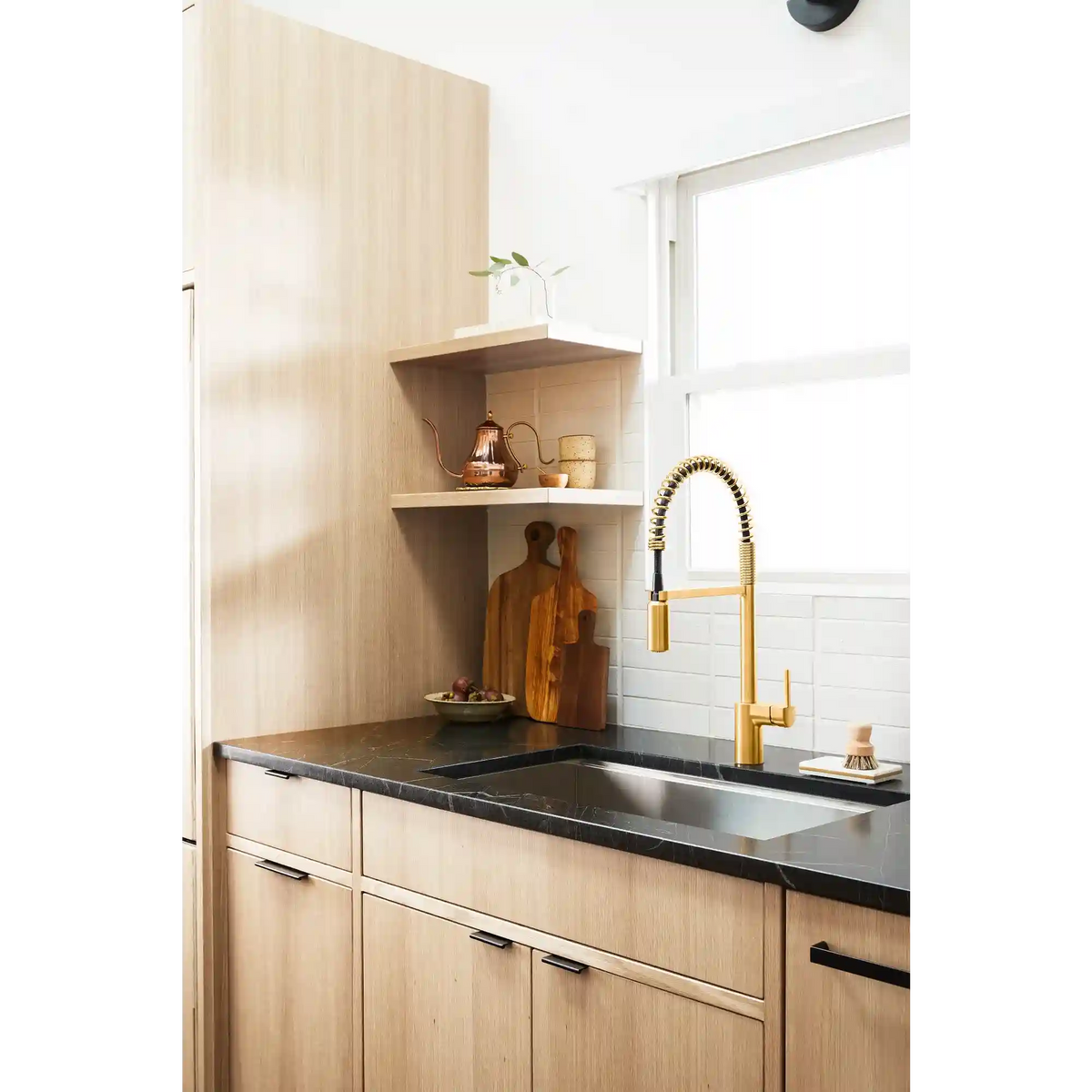 Align One-Handle Pre-Rinse Spring Pulldown Kitchen Faucet