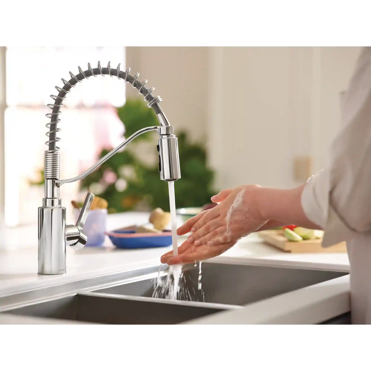 Genta LX One-Handle High Arc Pulldown Kitchen Faucet