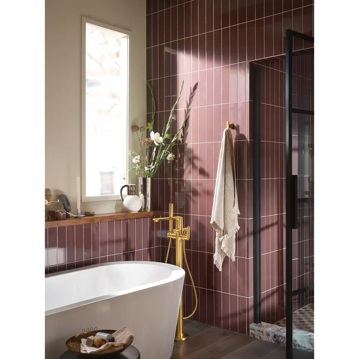 Greenfield One-Handle Tub Filler Includes Hand Shower