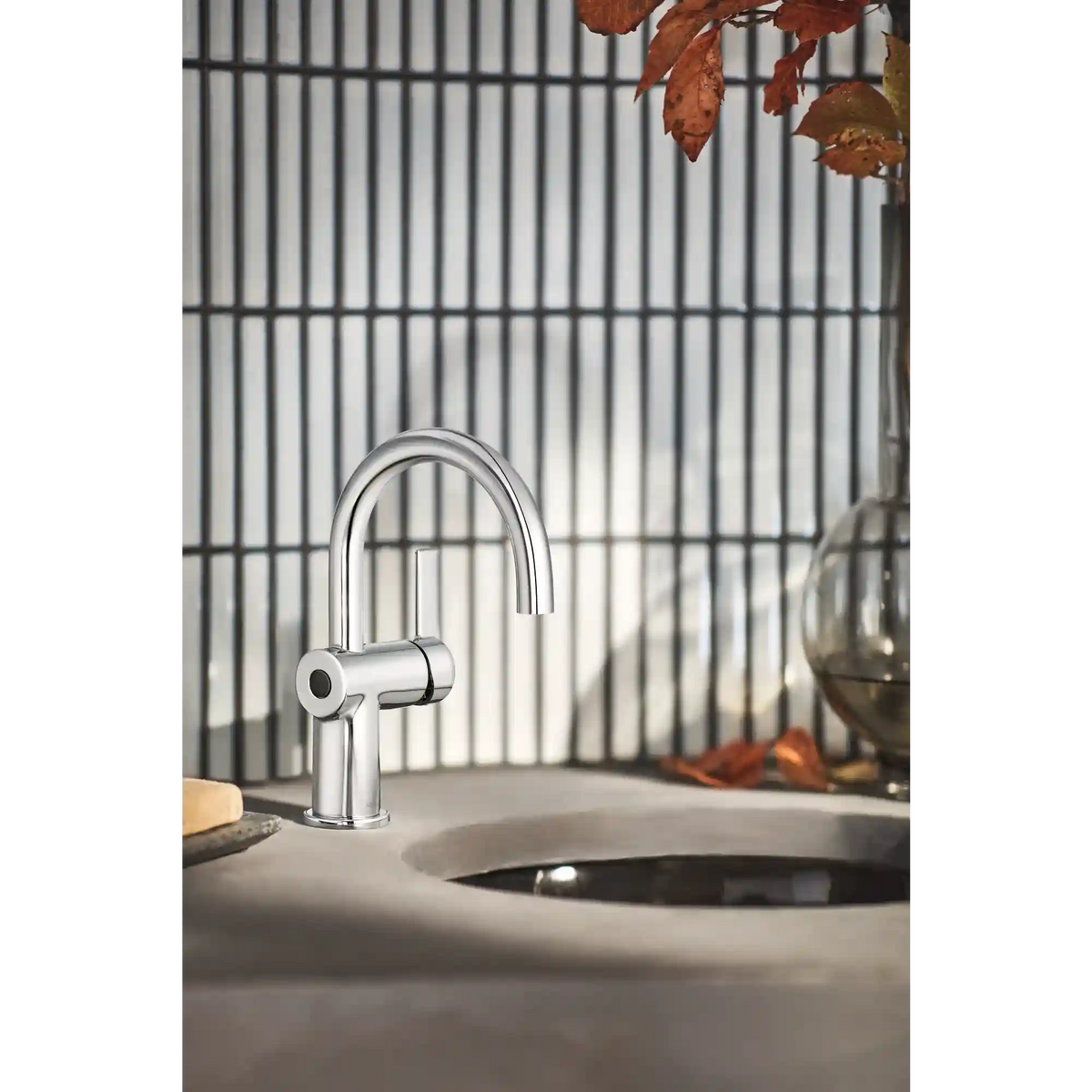 Cia MotionSense Wave One-Handle High Arc Single Sensor Bathroom Faucet