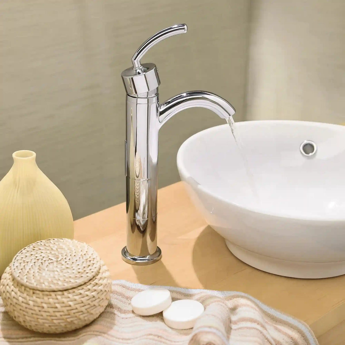Icon One-Handle Low Arc Bathroom Faucet