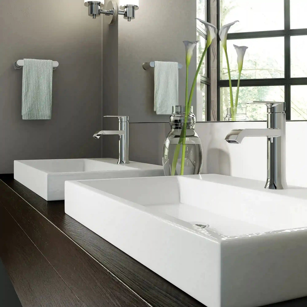 Genta Chrome one-handle bathroom faucet