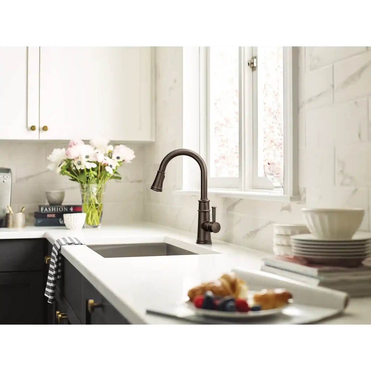 Belfield Smart Faucet Voice Control One-Handle High Arc Pulldown Kitchen Faucet