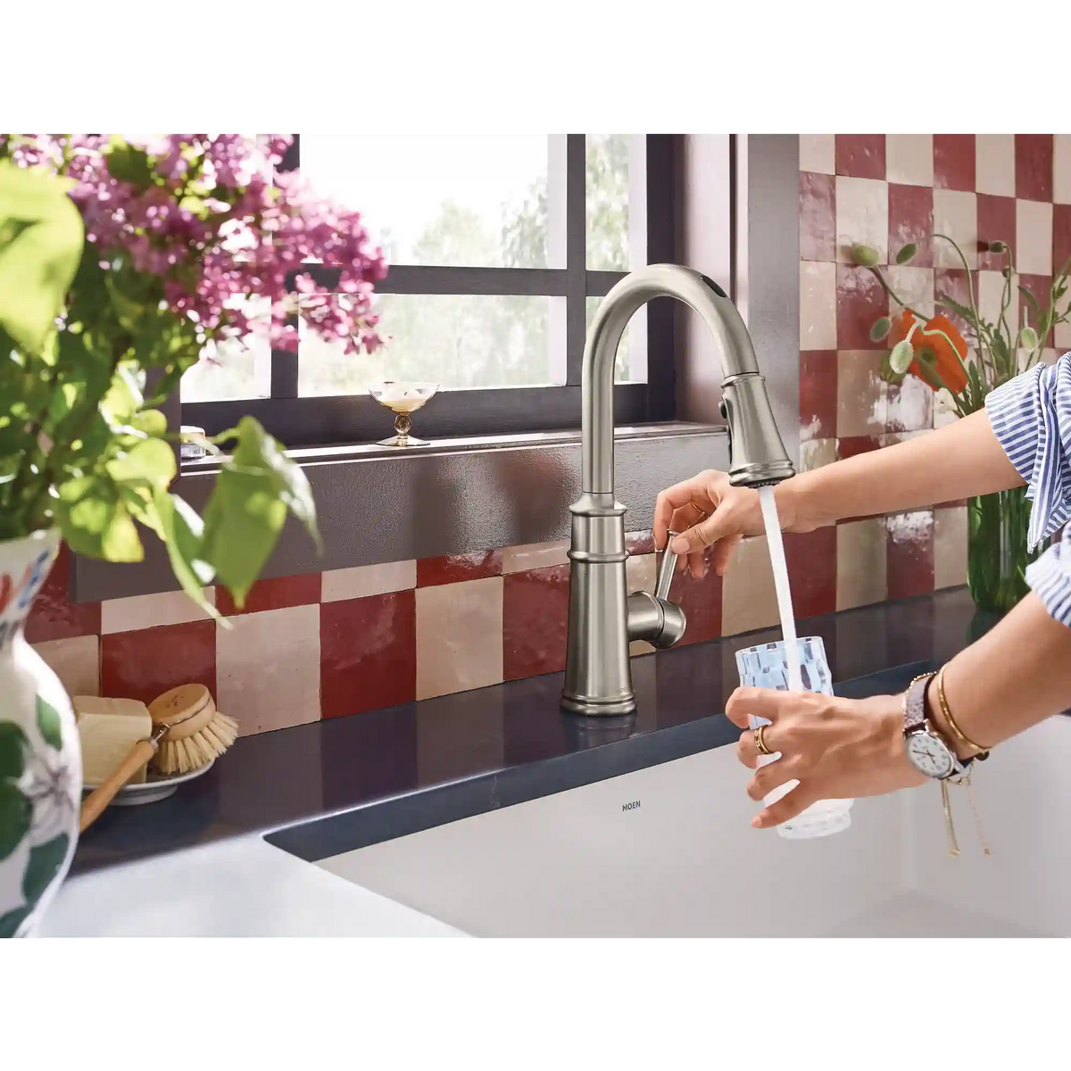 Belfield Smart Faucet Voice Control One-Handle High Arc Pulldown Kitchen Faucet
