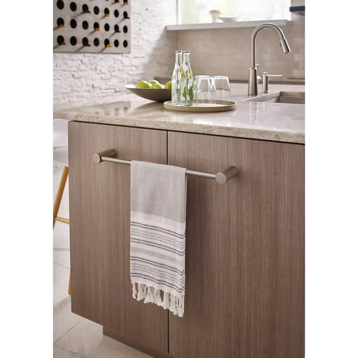 Align 24" Towel Bar