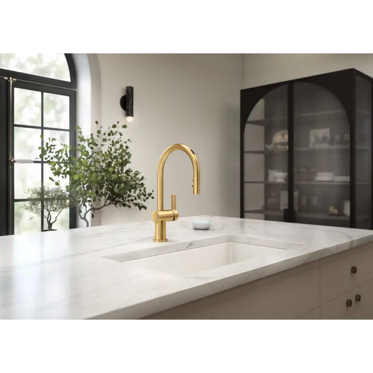 Cia MotionSense Wave One-Handle High Arc Single Sensor Pulldown Kitchen Faucet