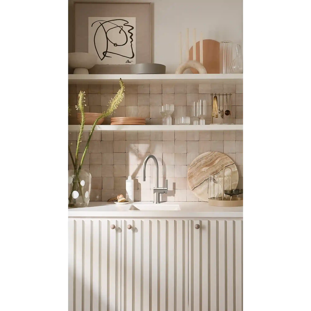 Cia One-Handle High Arc Pulldown Kitchen Faucet