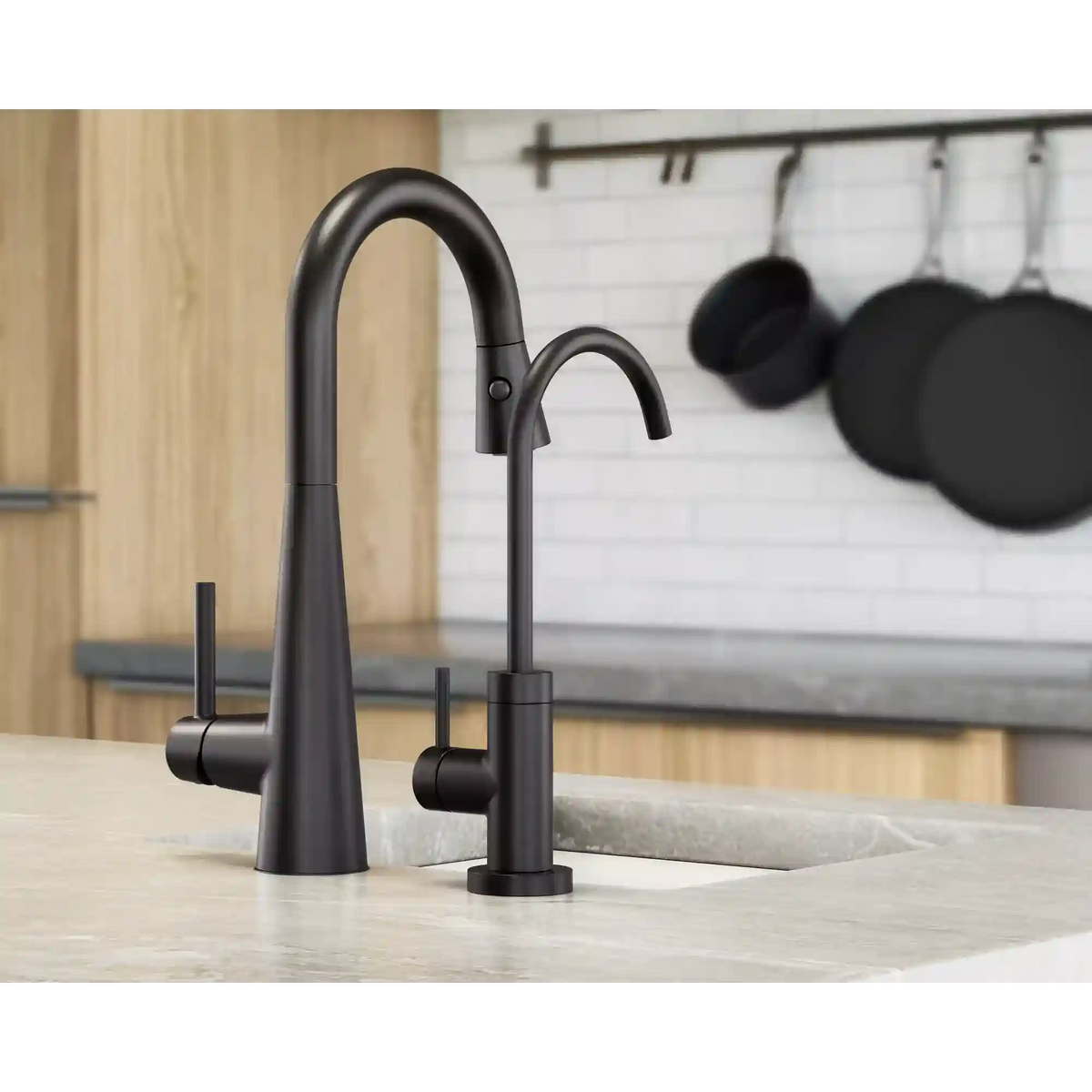 Sleek One-Handle Pulldown Bar Faucet
