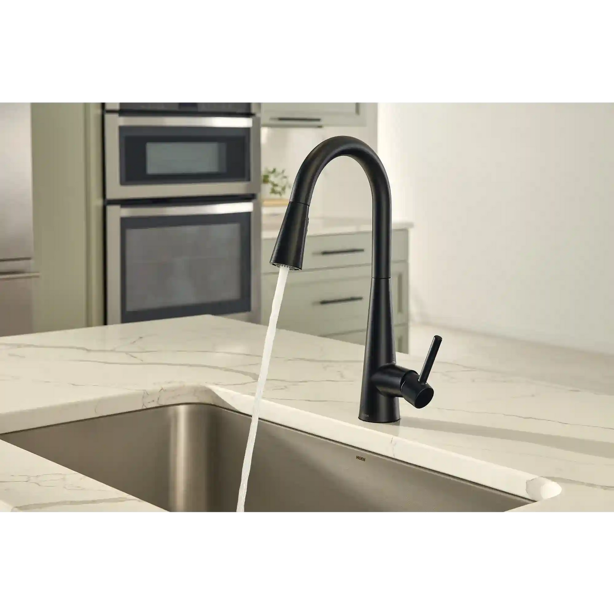 Sleek One-Handle High Arc Pulldown Kitchen Faucet