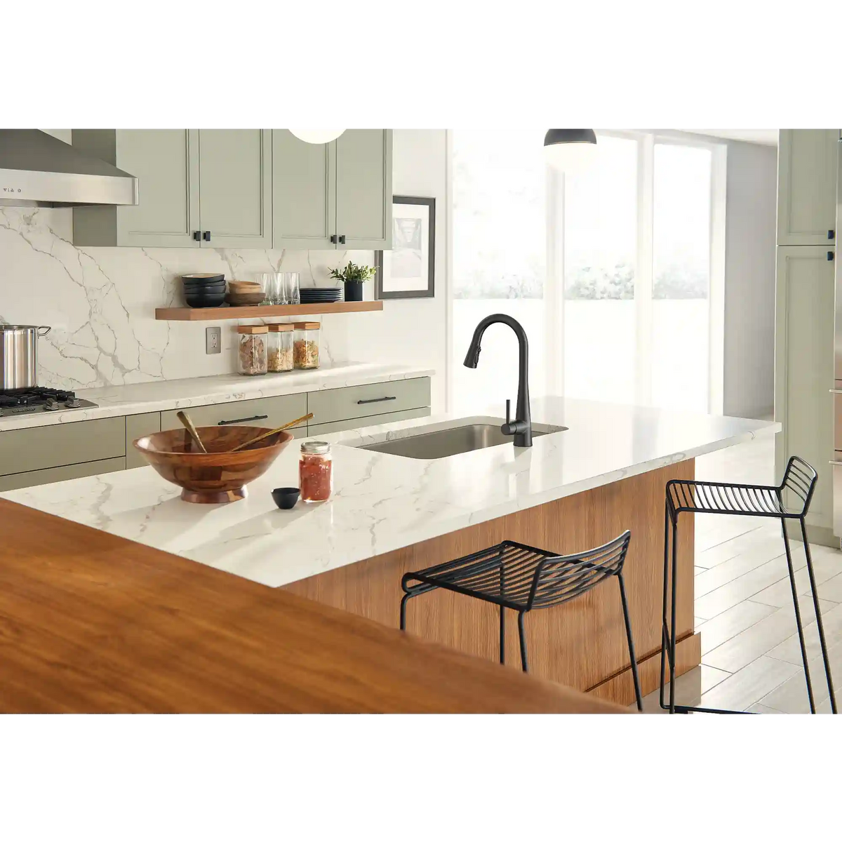 Sleek One-Handle High Arc Pulldown Kitchen Faucet