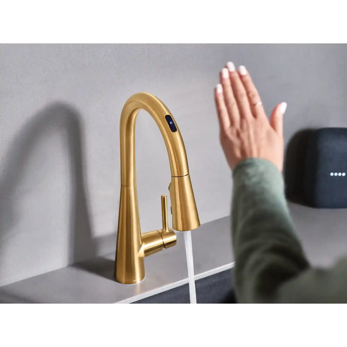 Sleek Smart Faucet Voice Control One-Handle High Arc Pulldown Kitchen Faucet