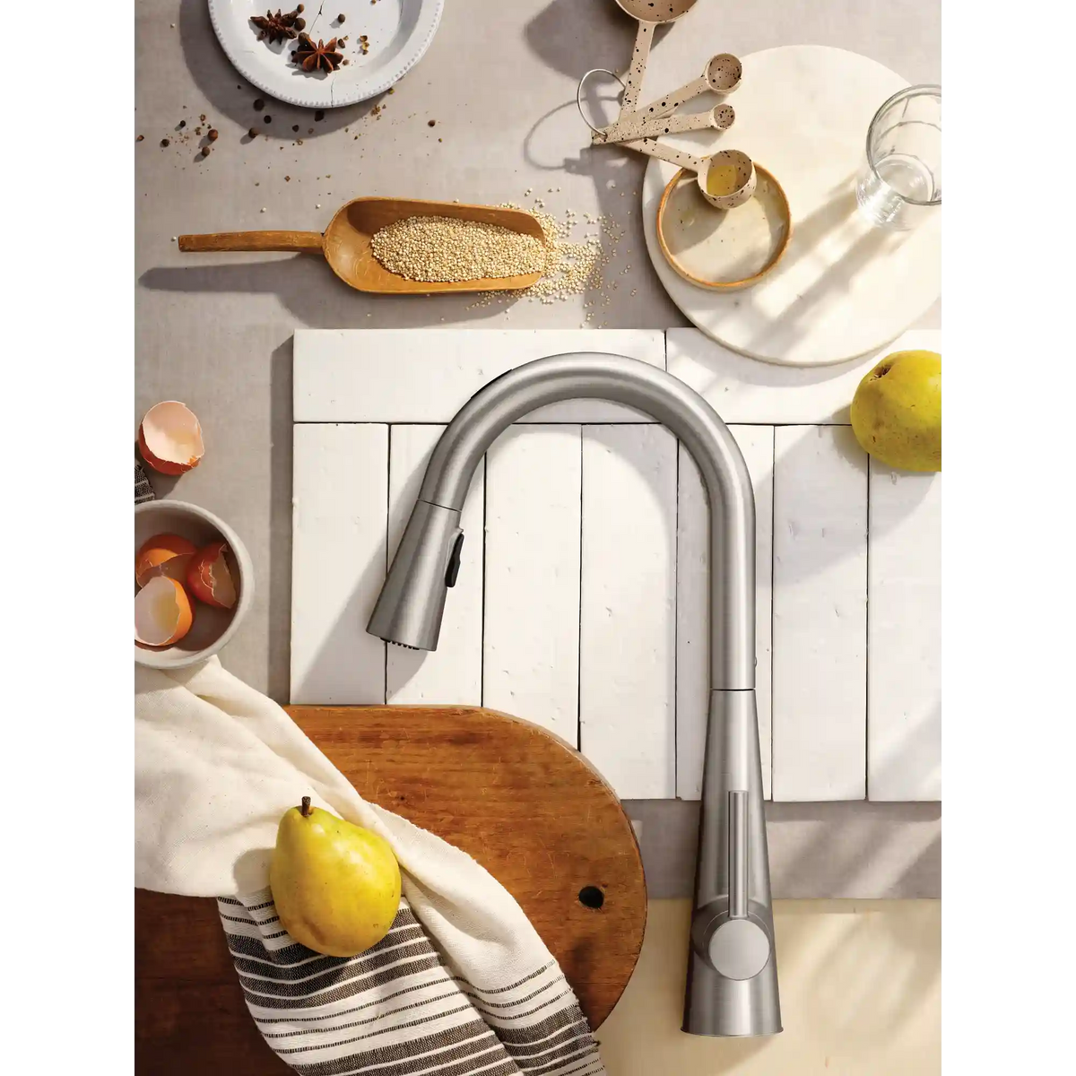 Sleek Smart Faucet Voice Control One-Handle High Arc Pulldown Kitchen Faucet