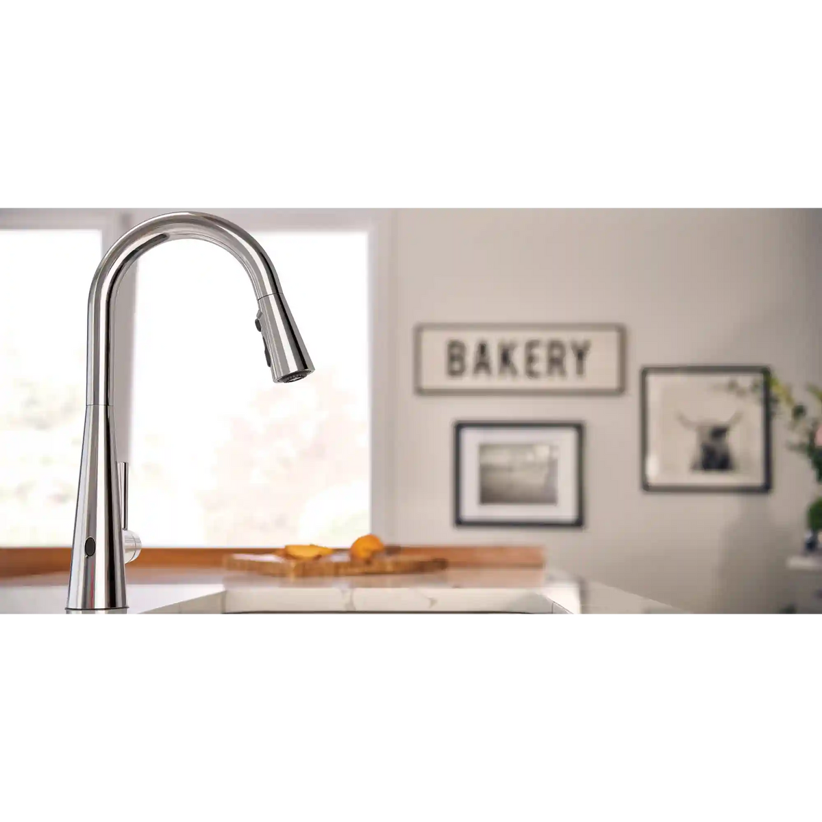 Sleek MotionSense Wave One-Handle High Arc Single Sensor Pulldown Kitchen Faucet
