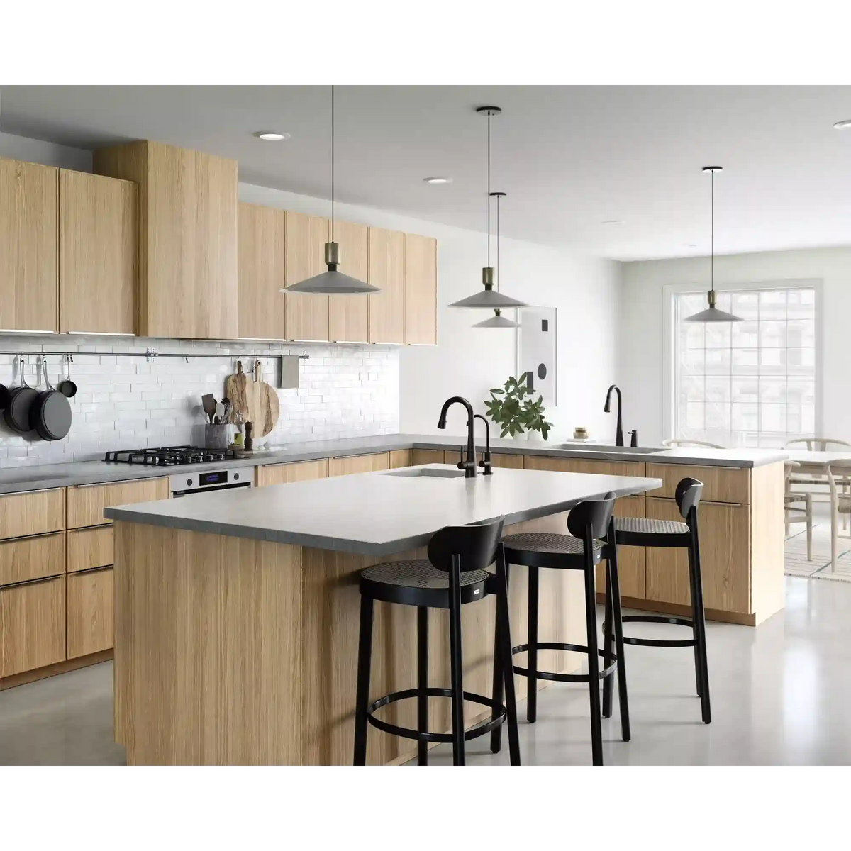 Sleek One-Handle Pulldown Bar Faucet