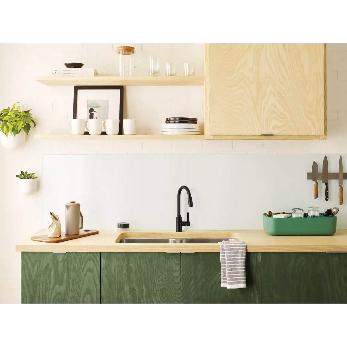 Genta LX One-Handle High Arc Pulldown Kitchen Faucet