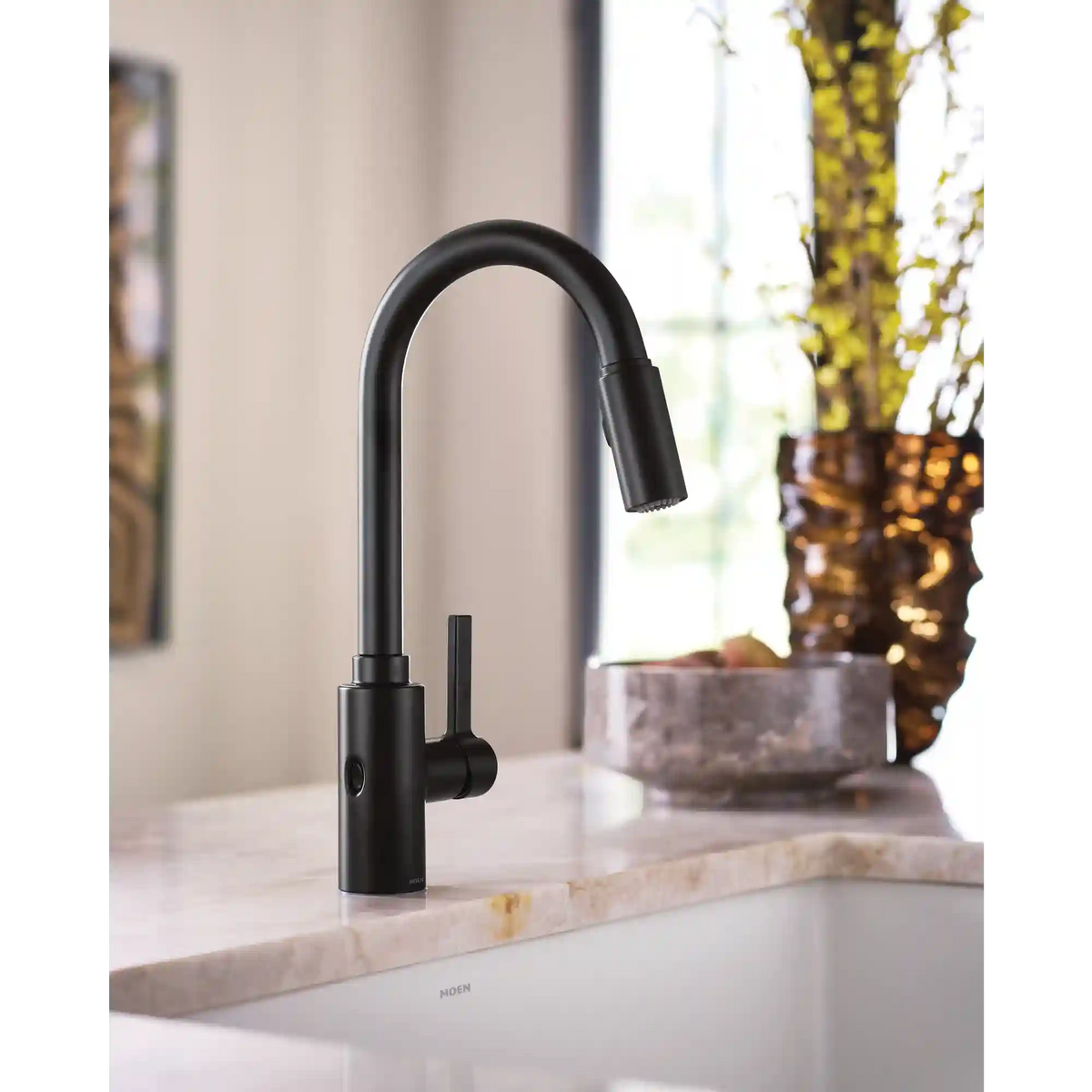 Genta LX MotionSense Wave Single Sensor One-Handle High Arc Pulldown Kitchen Faucet