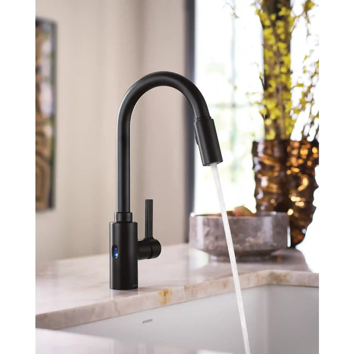 Genta LX MotionSense Wave Single Sensor One-Handle High Arc Pulldown Kitchen Faucet