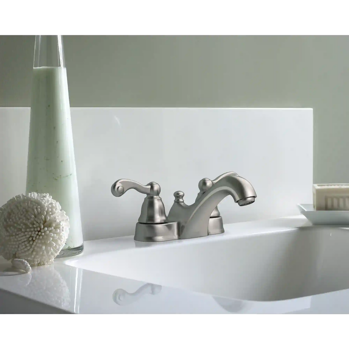 Traditional Two-Handle Low Arc Bathroom Faucet
