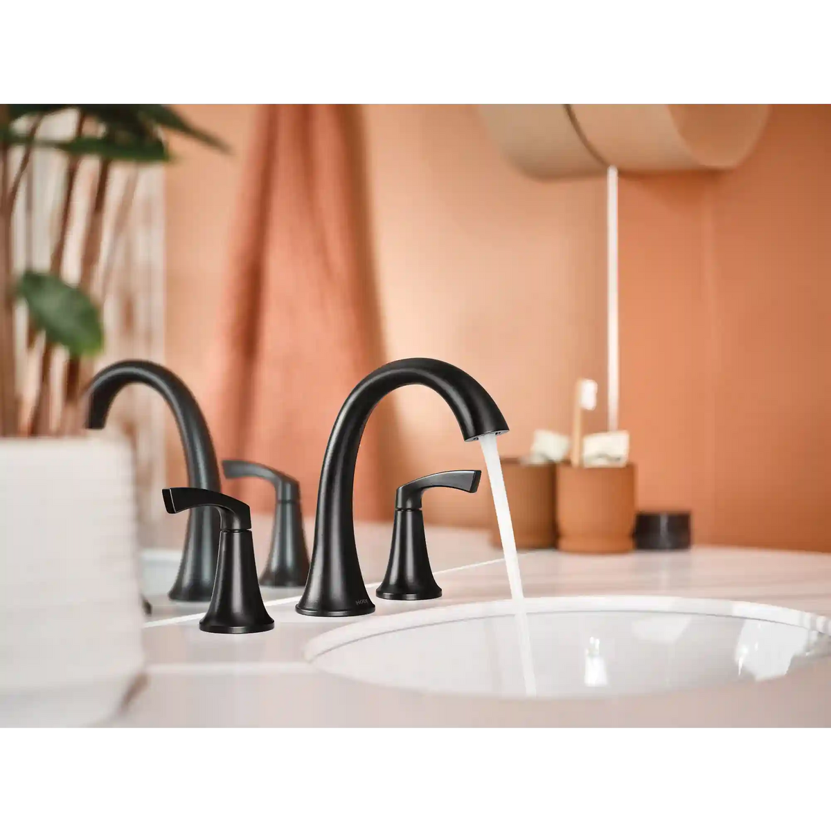 Korek™ Widespread Bathroom Faucet