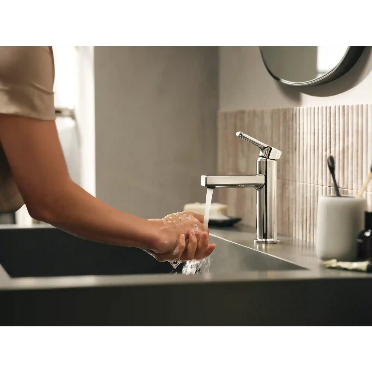Rinza One-Handle High Arc Bathroom Faucet