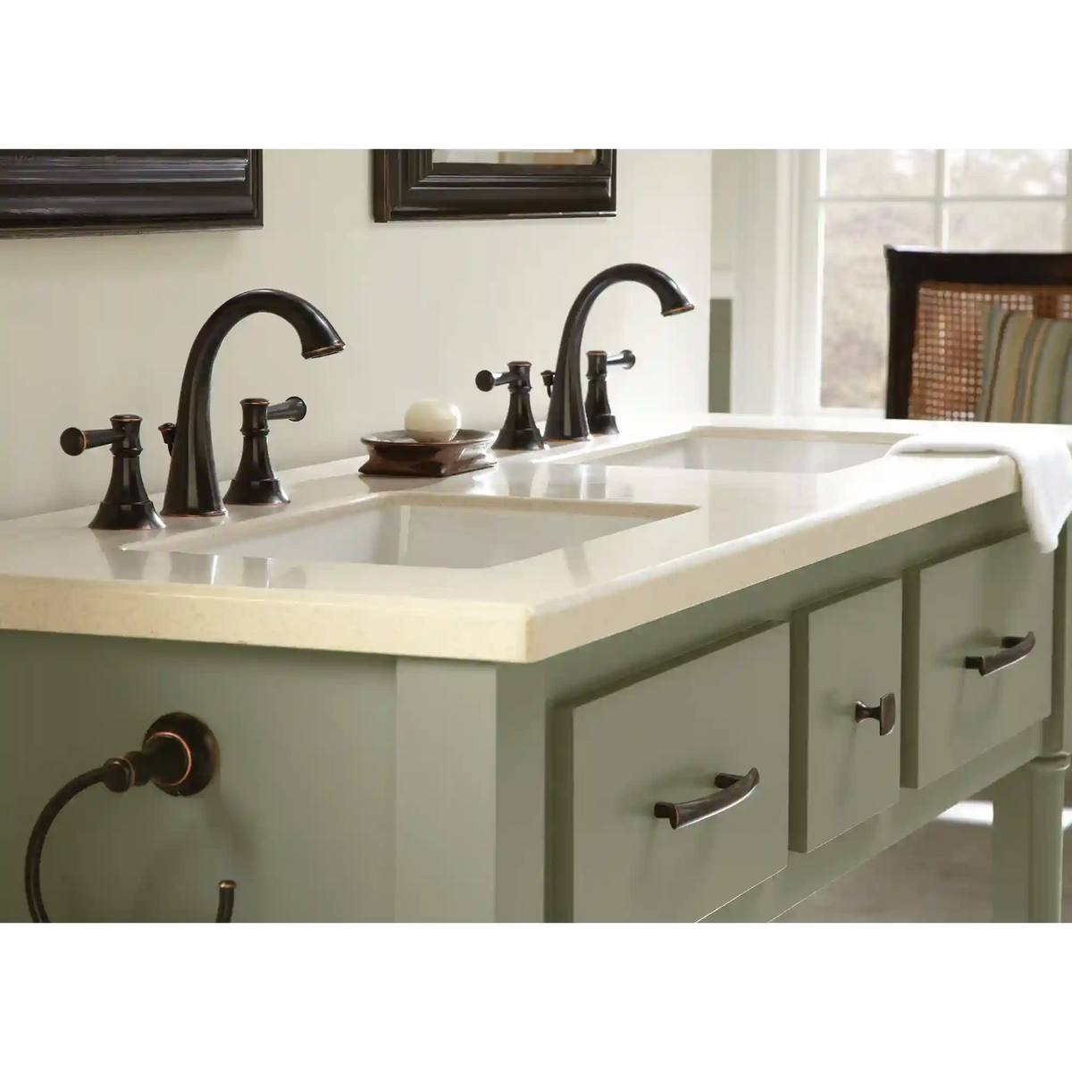 Ashville (Mb) Two-Handle Bathroom Faucet