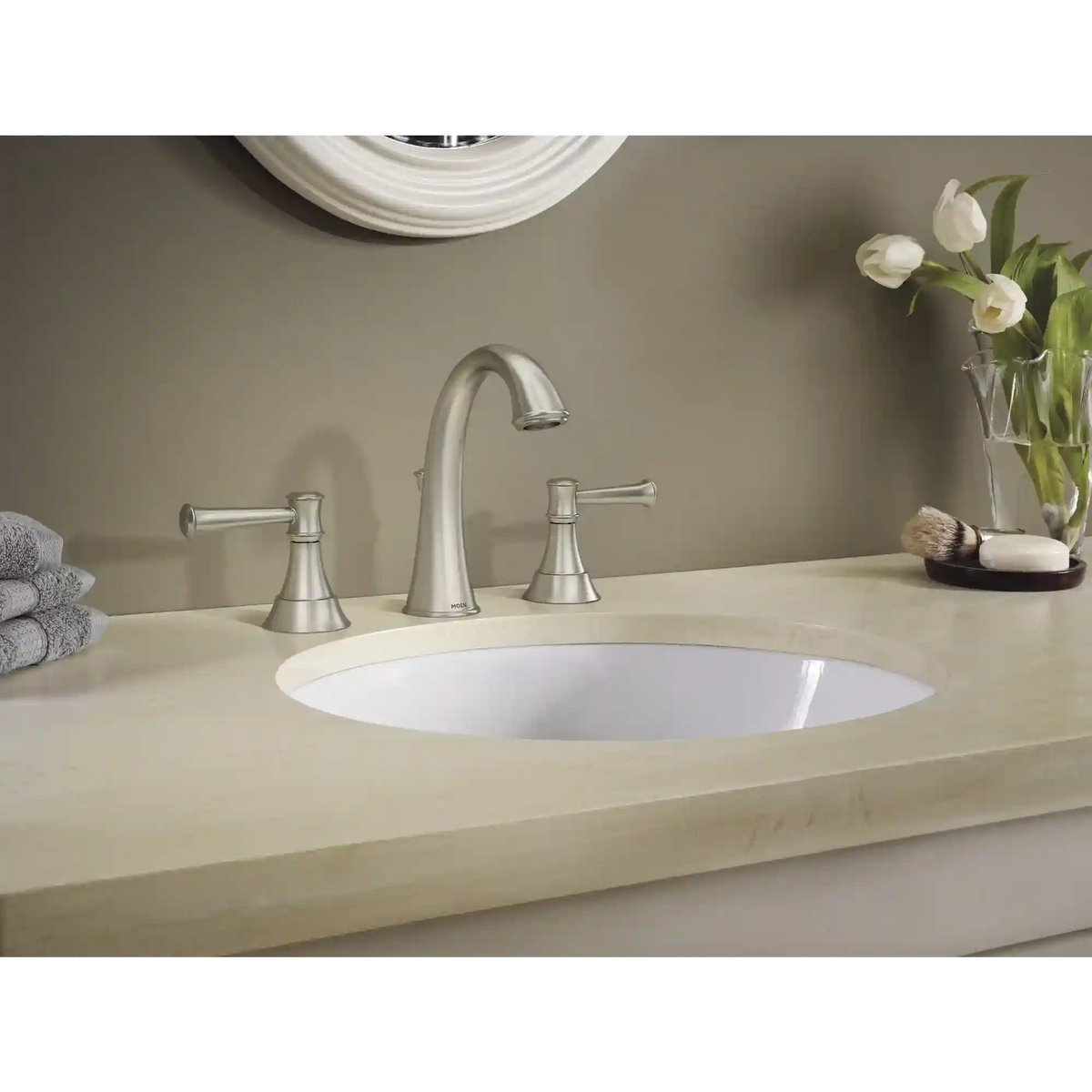 Ashville (Mb) Two-Handle Bathroom Faucet