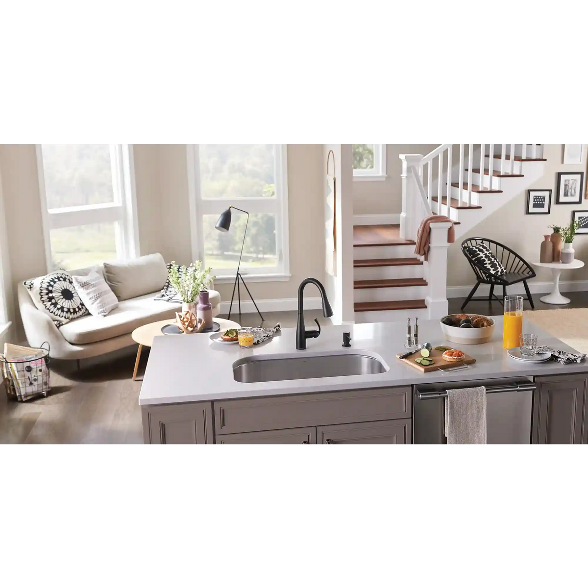 Essie One-Handle High Arc Pulldown Kitchen Faucet
