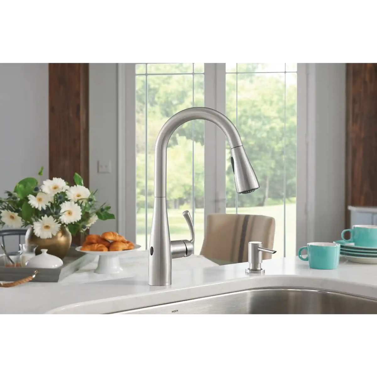 Essie MotionSense One-Handle High Arc Single Sensor Pulldown Kitchen Faucet