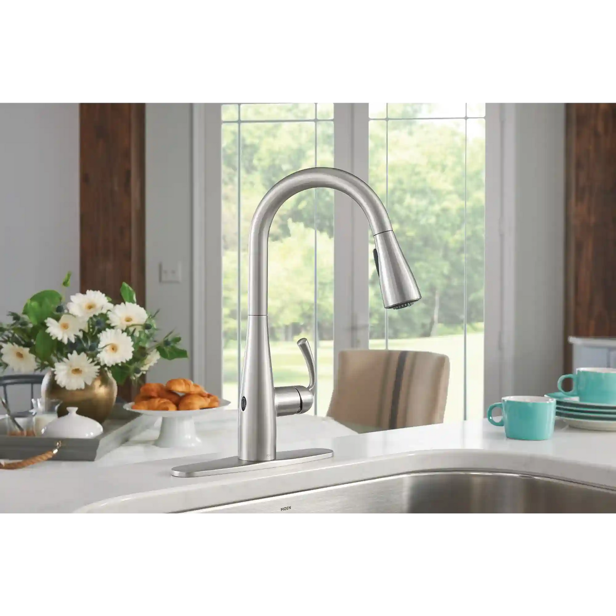 Essie MotionSense One-Handle High Arc Single Sensor Pulldown Kitchen Faucet