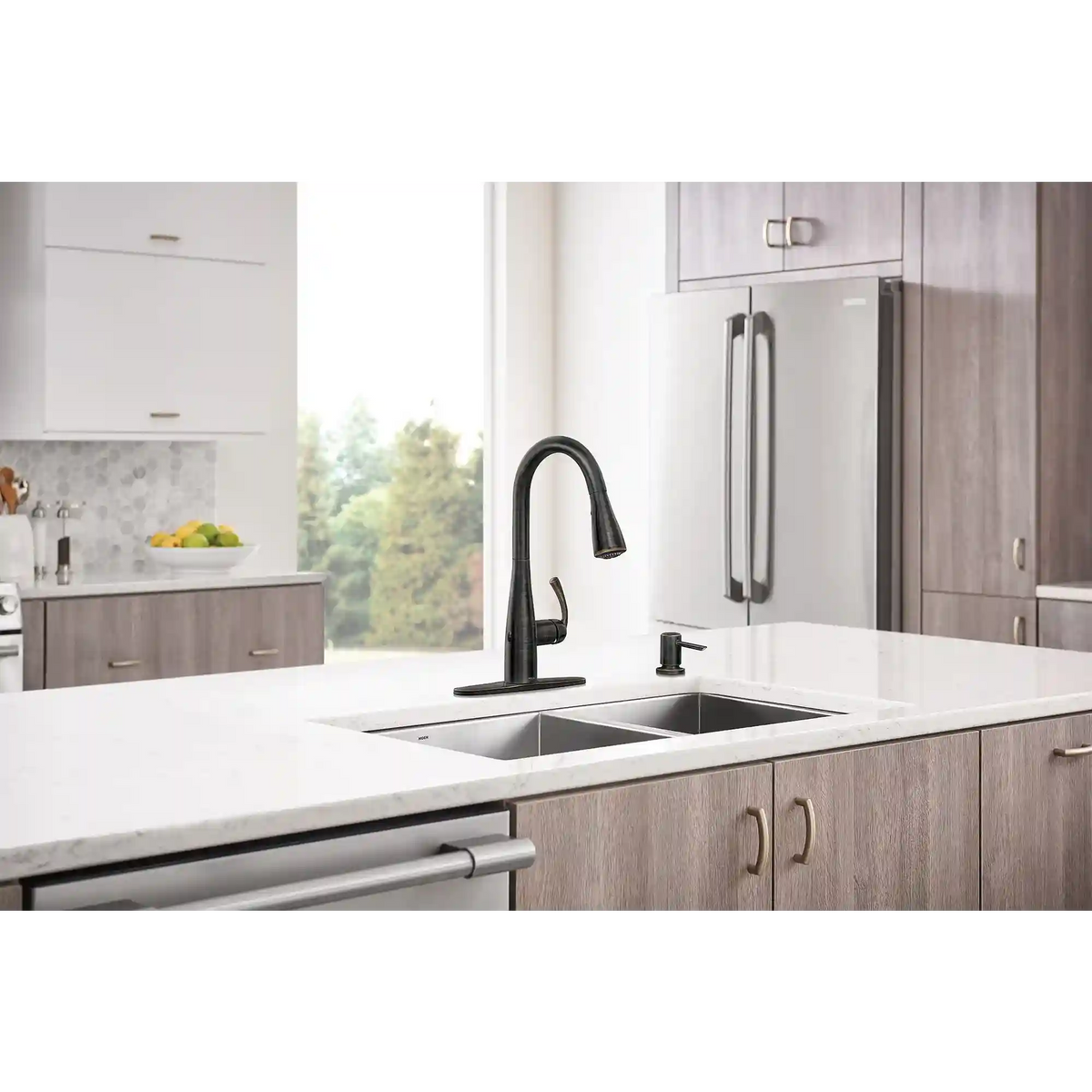 Essie MotionSense One-Handle High Arc Single Sensor Pulldown Kitchen Faucet