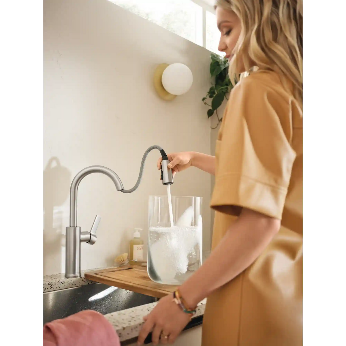 Durani Pulldown™ Kitchen Faucet