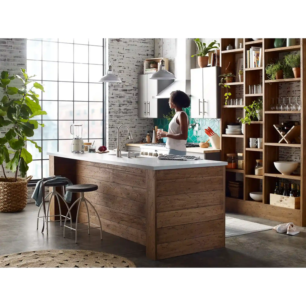 Arlo Hands Free Pulldown Kitchen Faucet