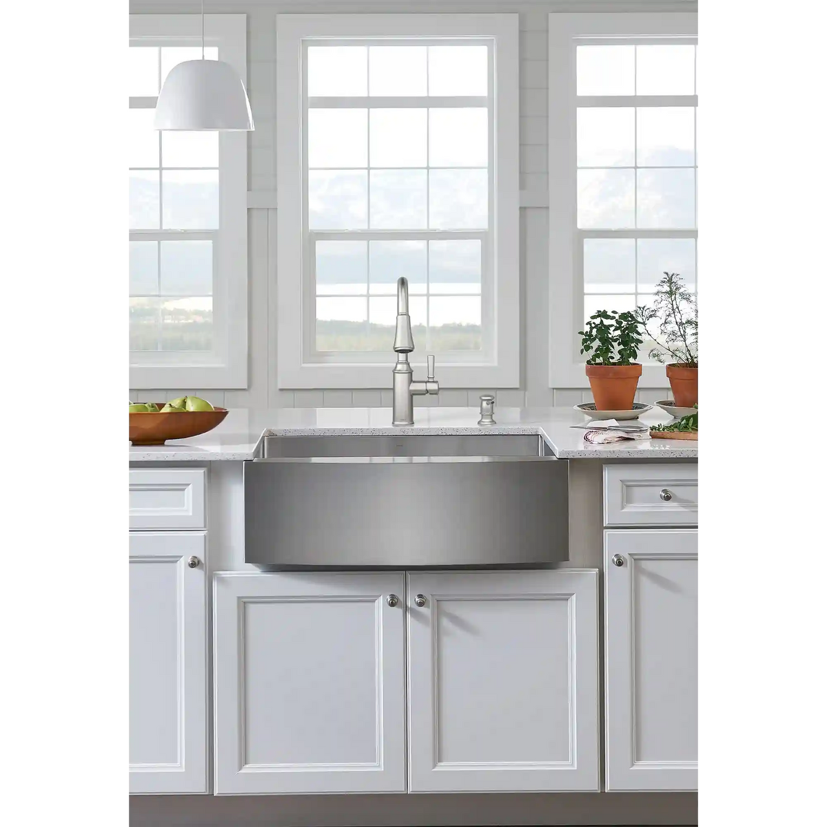 Zabelle One-Handle Pulldown Kitchen Faucet