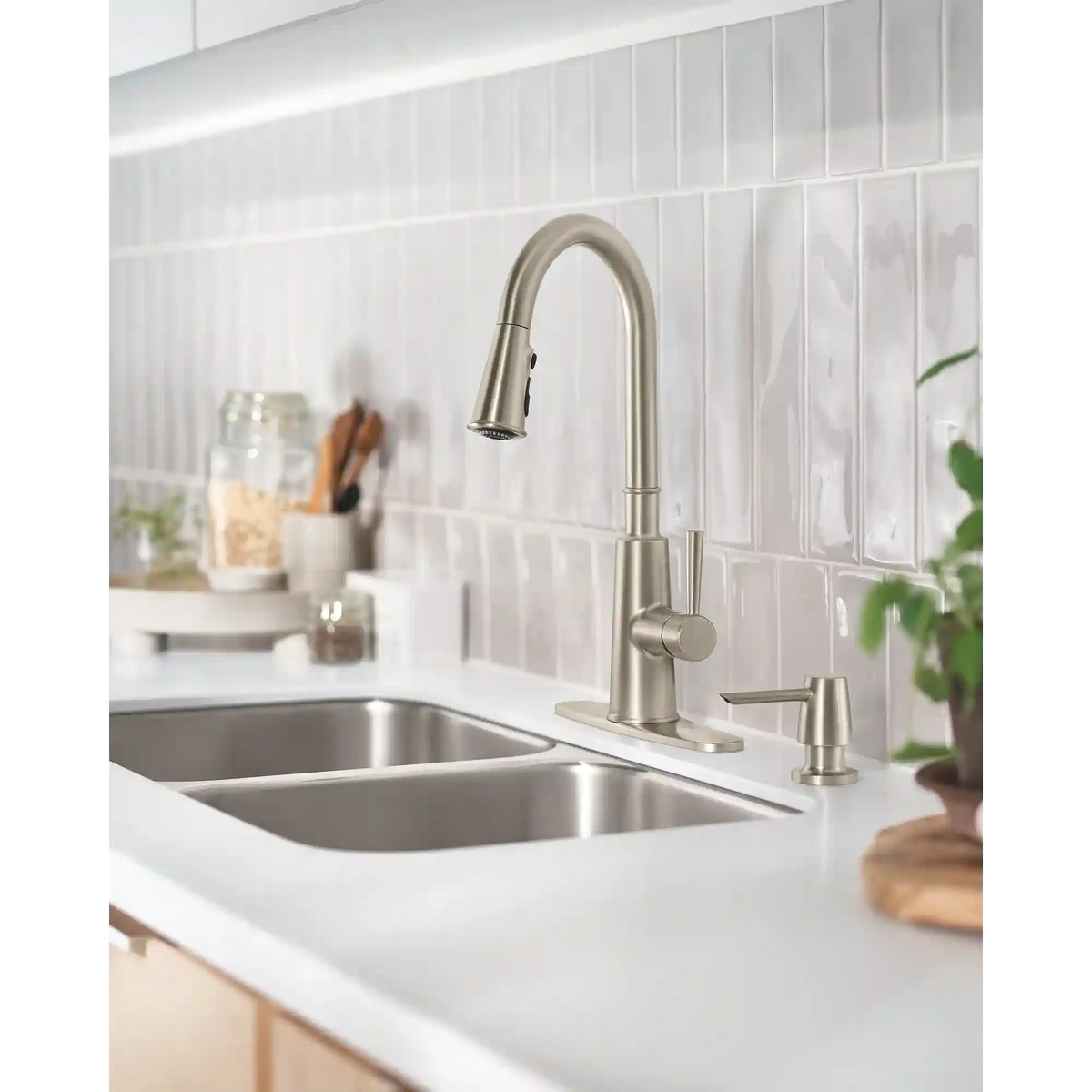 Fenn Pulldown Kitchen Faucet