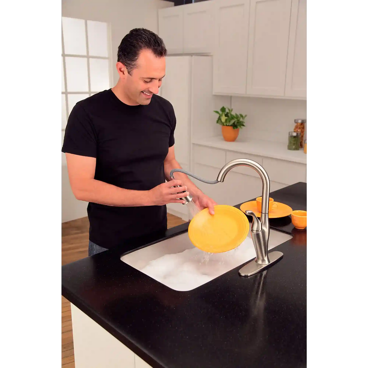 Solidad Matte black one-handle high arc pulldown kitchen faucet