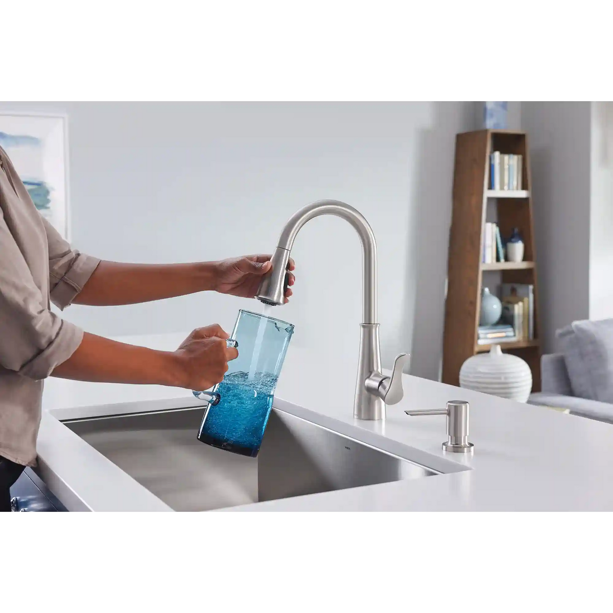 Hadley One-Handle Pulldown Kitchen Faucet