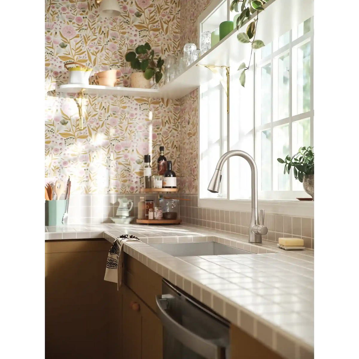 Doherty One-Handle High Arc Pulldown Kitchen Faucet