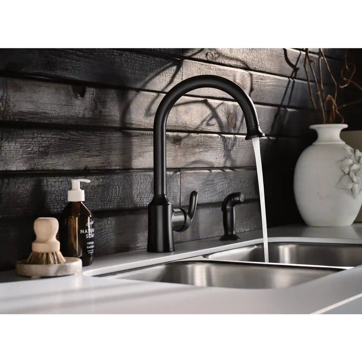 Bayhill One-Handle High Arc Kitchen Faucet