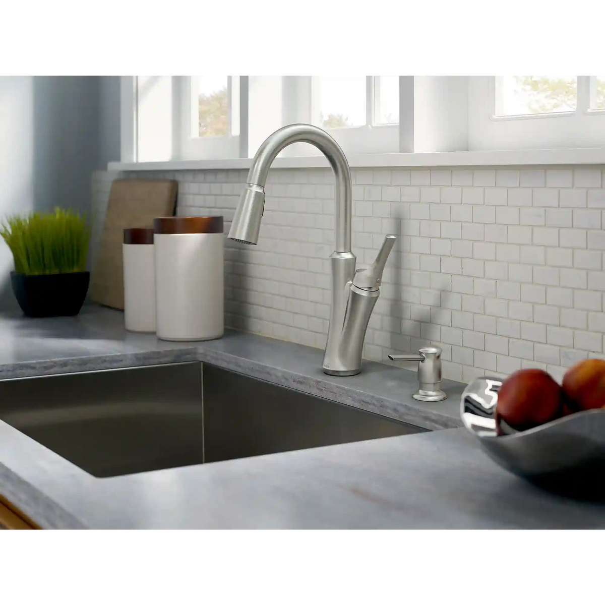 Benson One-Handle High Arc Pulldown Kitchen Faucet