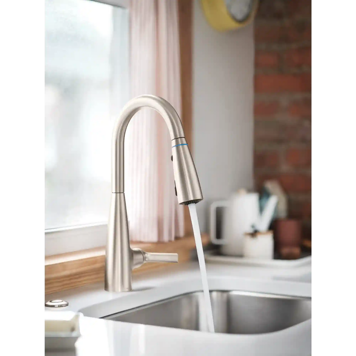 Haelyn One-Handle High Arc Pulldown Kitchen Faucet