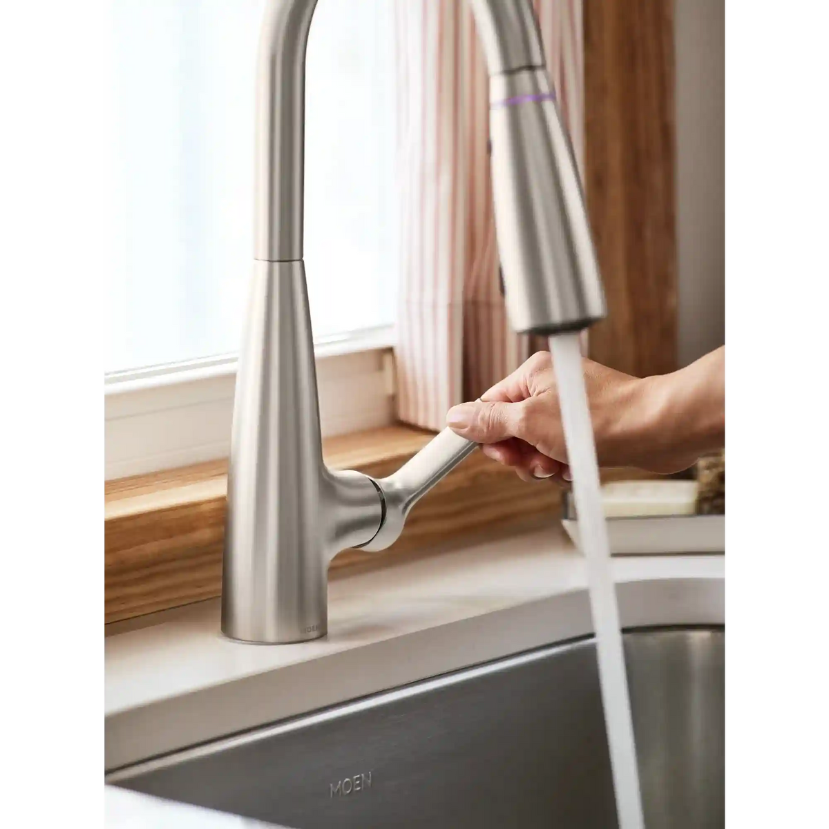 Haelyn One-Handle High Arc Pulldown Kitchen Faucet