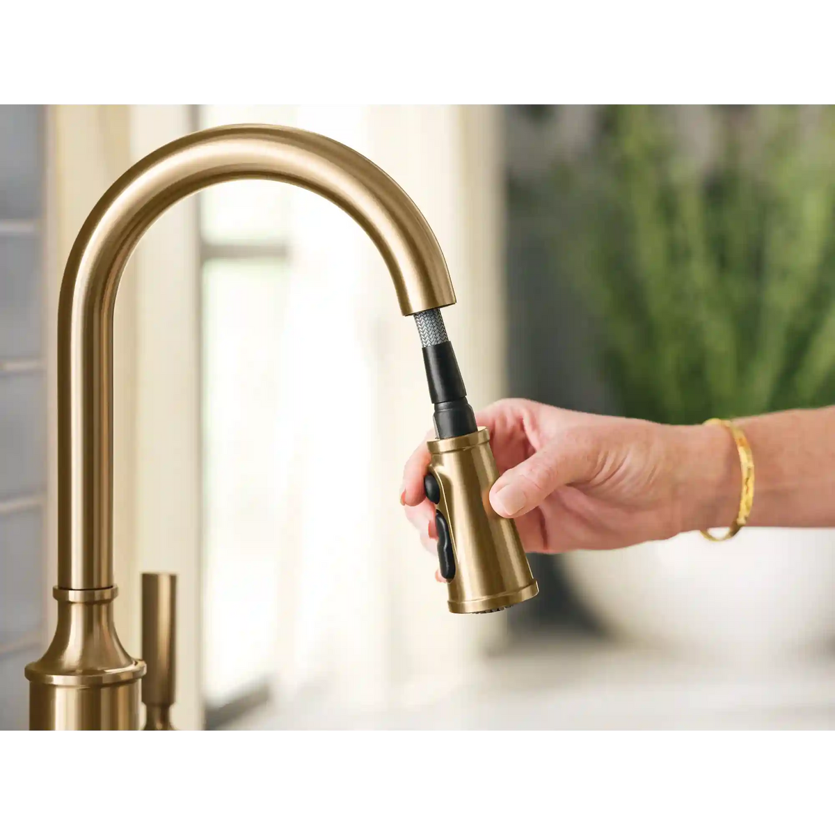 Gilden One-Handle High Arc Pulldown Kitchen Faucet