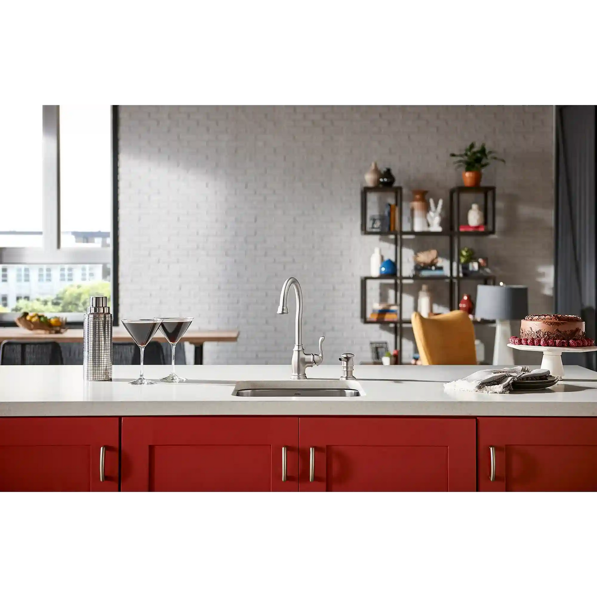Anabelle Spot resist stainless/softgrip one-handle high arc single mount bar faucet