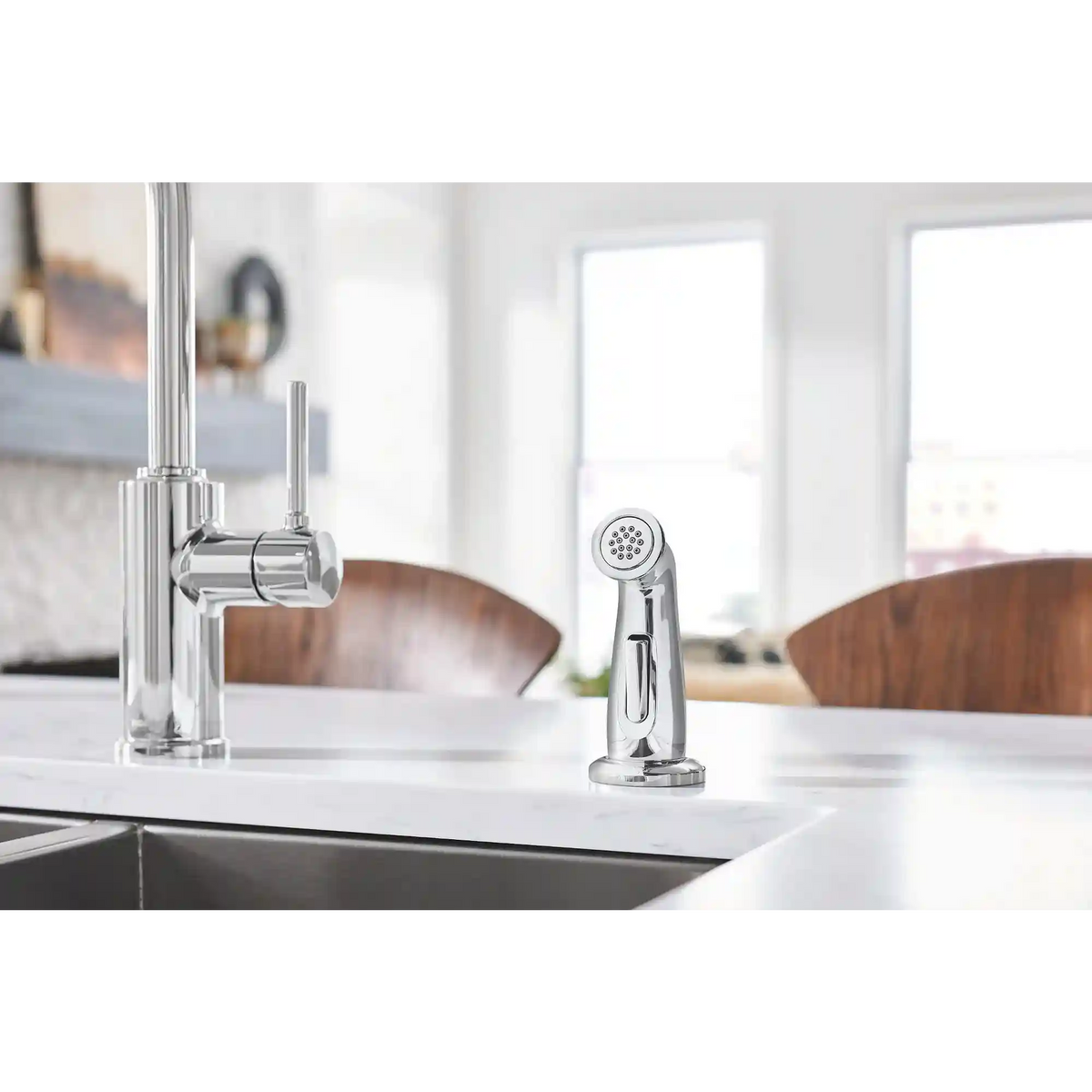 Sombra One-Handle Kitchen Faucet