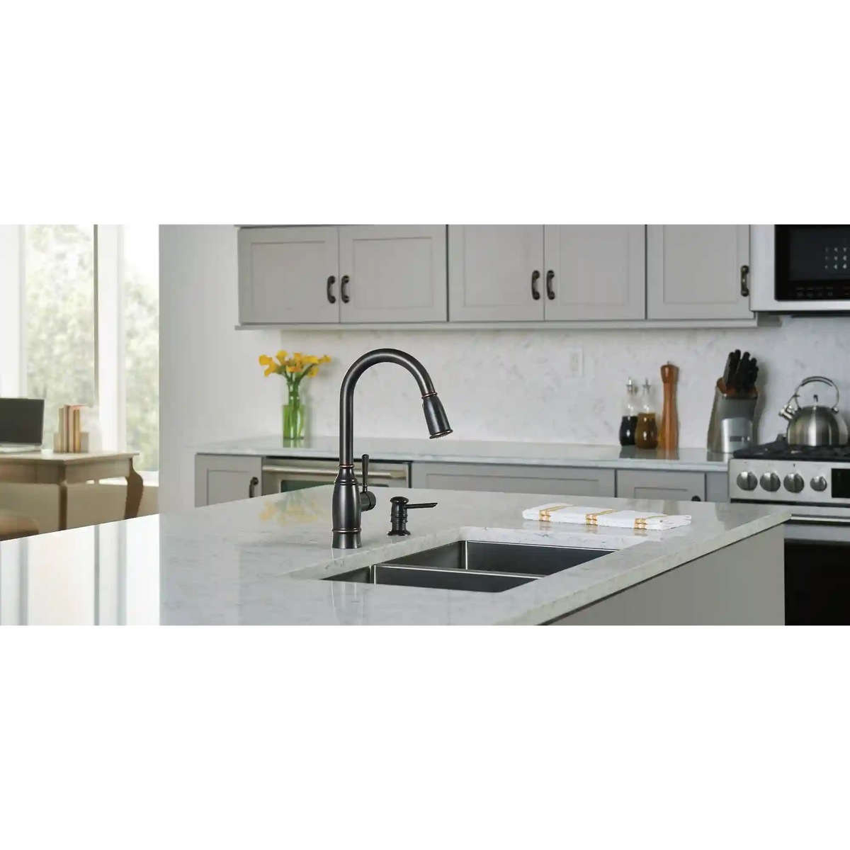 Noell One-Handle Pulldown Kitchen Faucet